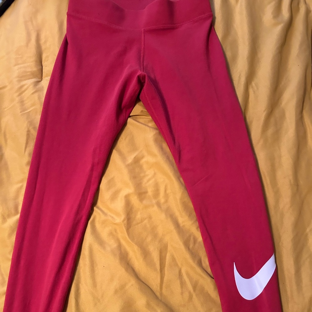 Nike leggings, size medium, color, burnt orange